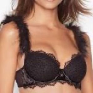 Victoria’s Secret furry black bra 32D like new